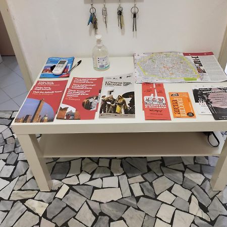B & B Via Borgo Di San Pietro Bologna Buitenkant foto